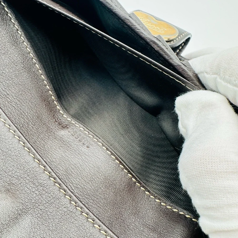 Gucci Long Heart Monogram Wallet - Picture 12 of 12